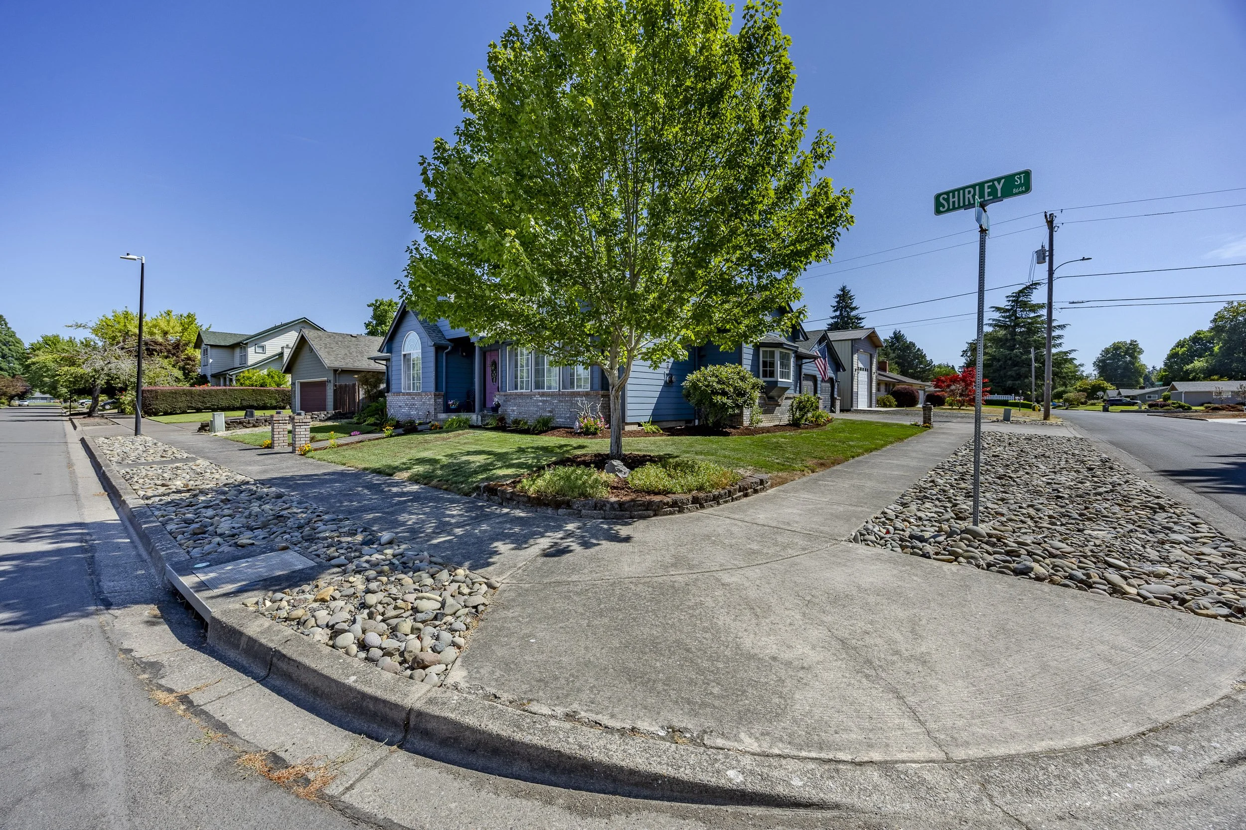 003_2911 Shirley1A1A3670-HDR.jpg