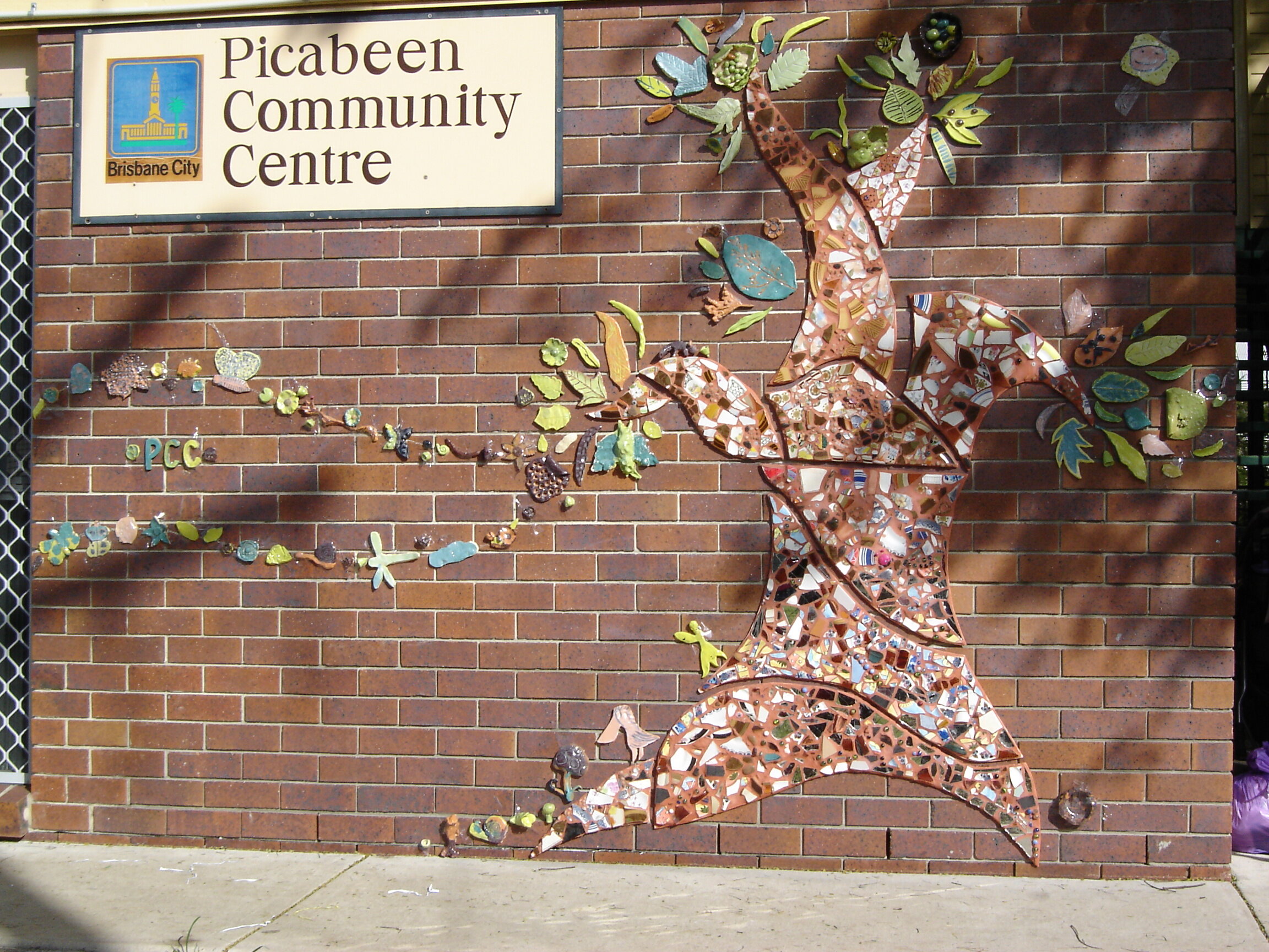 Picabeen Community Centre mosaic, Michelton