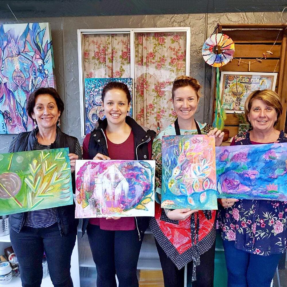 Private women's intuitive art days
