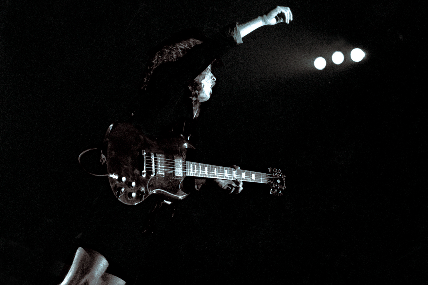 AngusYoung.jpg