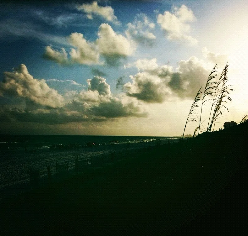 beachsunset1.jpg