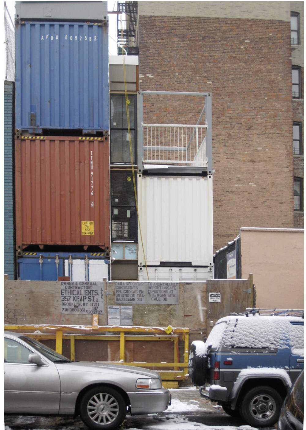 The Right to Housing: A Holistic Perspective. From Concept to Advocacy, Policy, and Practice