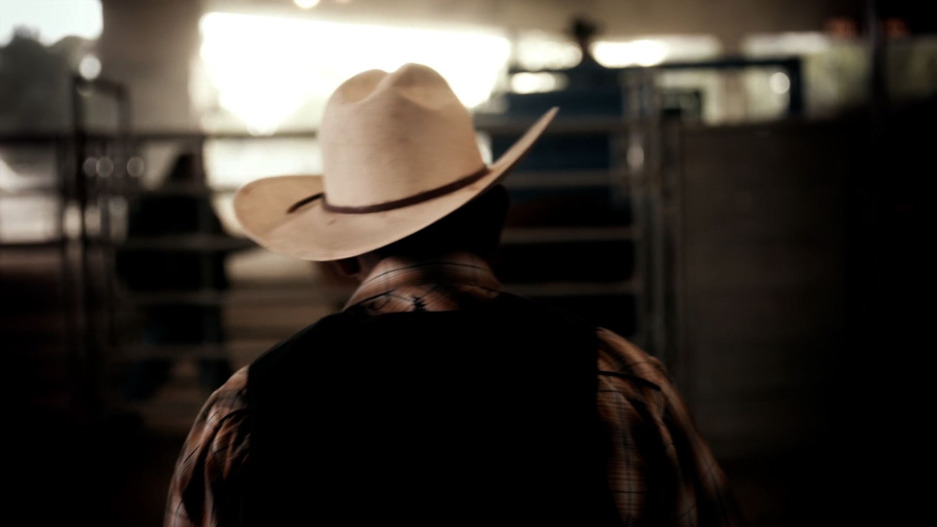 GH_BullRider_WebMix_Frame.jpg
