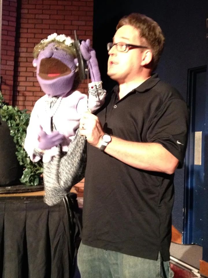 Avenue Q (2013)