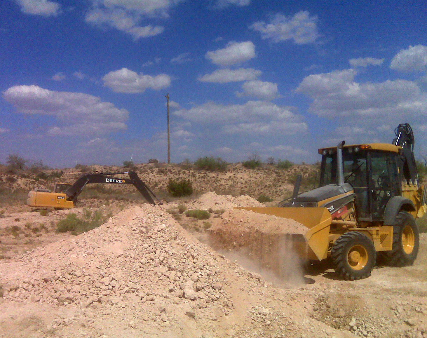 excavation equipment.jpg