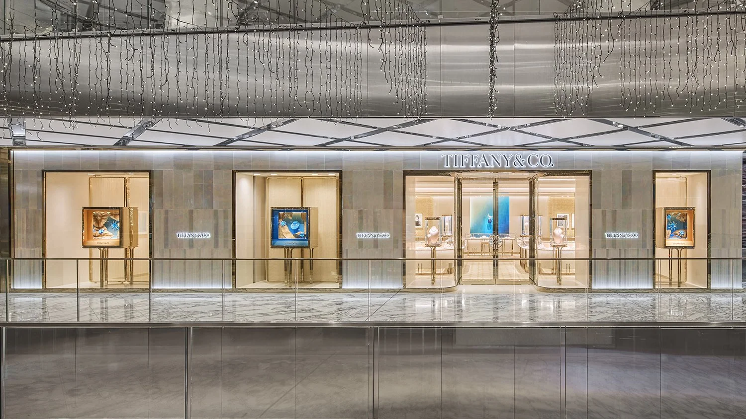IMG1732_Tiffany&Co_WestfiledSyd_100626_S02_0026 1V3.jpg