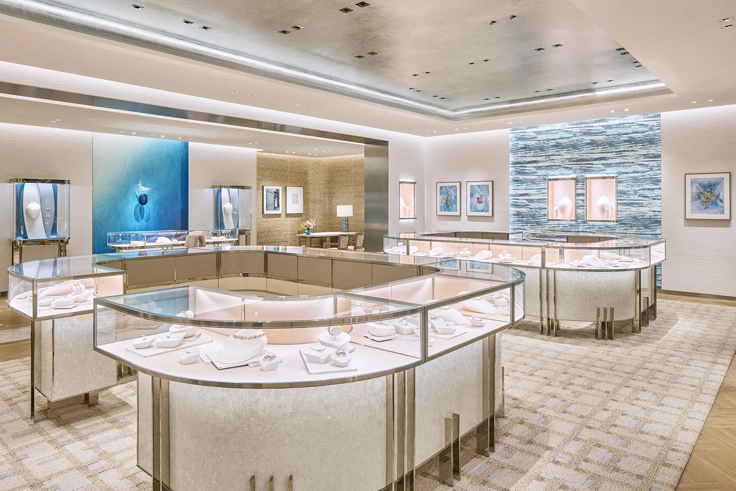 IMG1732_Tiffany&Co_WestfiledSyd_100626_S07_0086V3.jpg