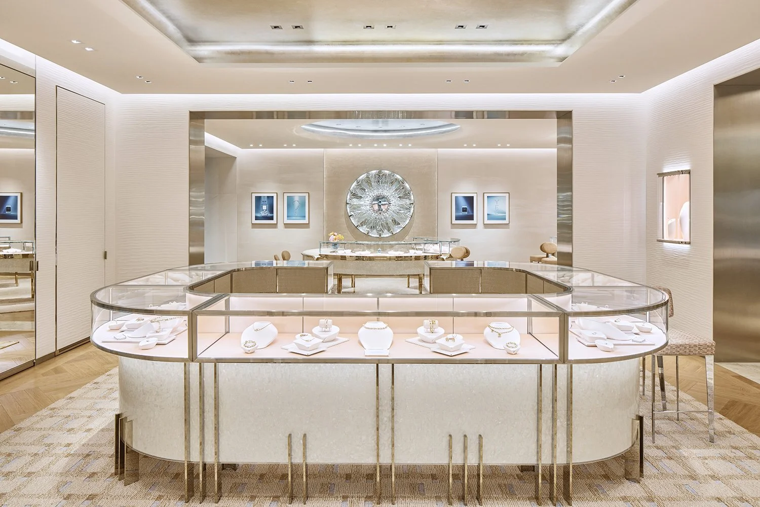 IMG1732_Tiffany&Co_WestfiledSyd_100626_S16_0176V3.jpg