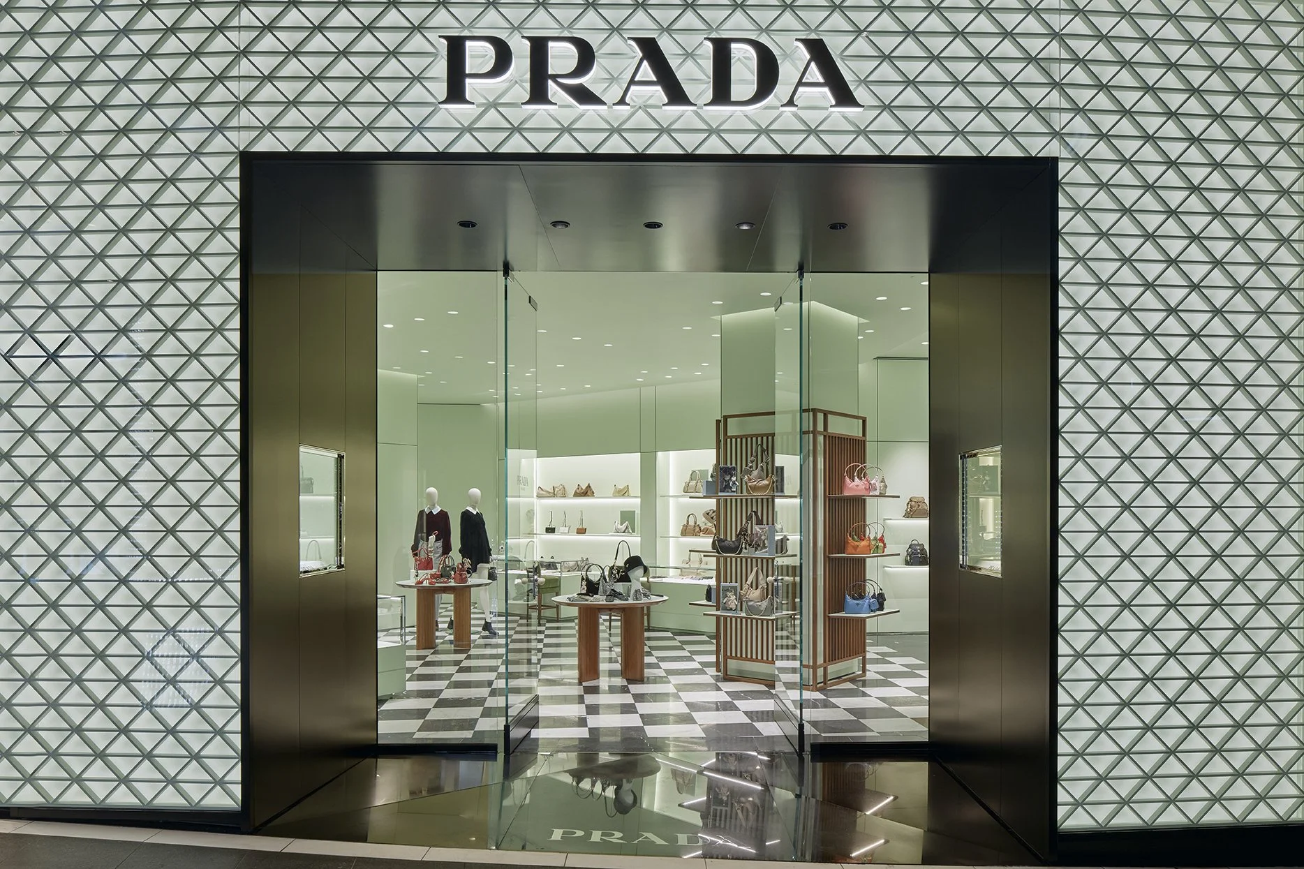 IMG1706_Prada_Westfield_Phase3_Syd291125_S19_0192.jpg