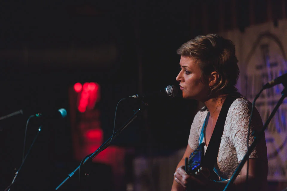 "Magnetic" Debut Gets a Great Review