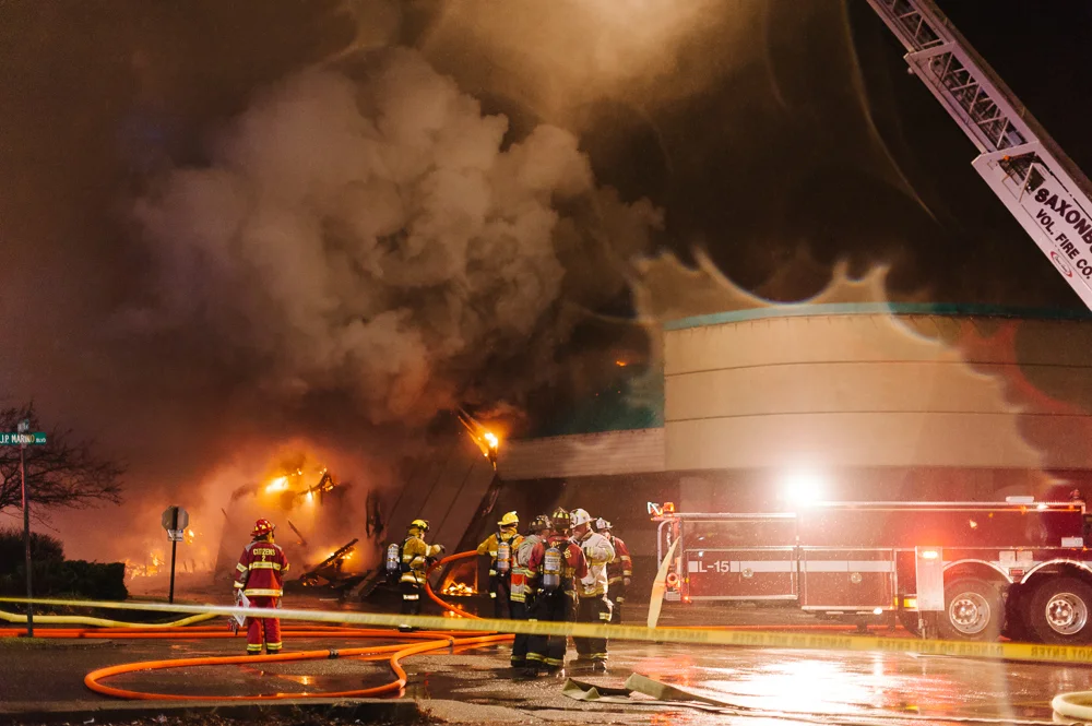 _NJP5955-Natrona-Heights-Plaza-Fire.jpg