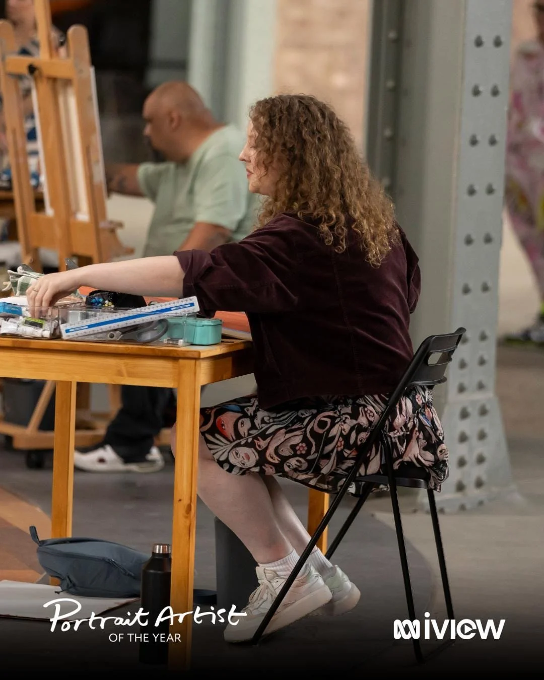 Portrait Artist of the Year contestant, our very own Eliza Cottonwood. The new Australian series available now on ABC iView.⁠
⁠
It was a drizzling February morning when I woke at 5am to get ready for what would become an exceptionally long, rewarding