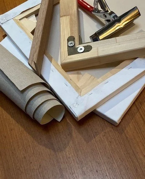Learn to stretch your Own Canvas &amp; Learn to Make Frames⁠
Sunday 12 July⁠
Morning or afternoon session⁠
With Jim Moody⁠
⁠
Learn how to stretch your own canvas and see a step-by-step demonstration of making contemporary gap frames. This practical 3