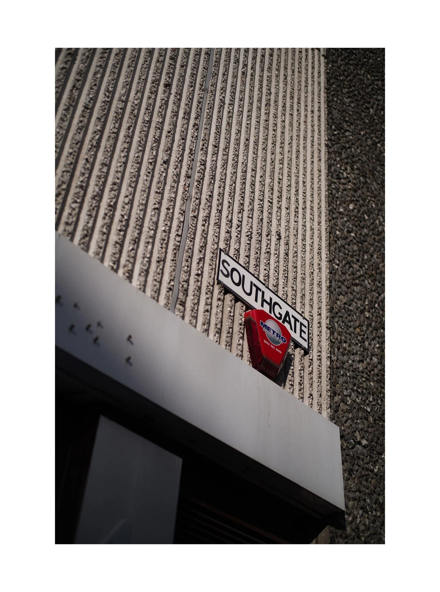 Manchester. November 2025
Leica M EV1 Test with 50mm Summilux ASPH

#Leica 
#Manchester
#Leicamev1
#Architecture