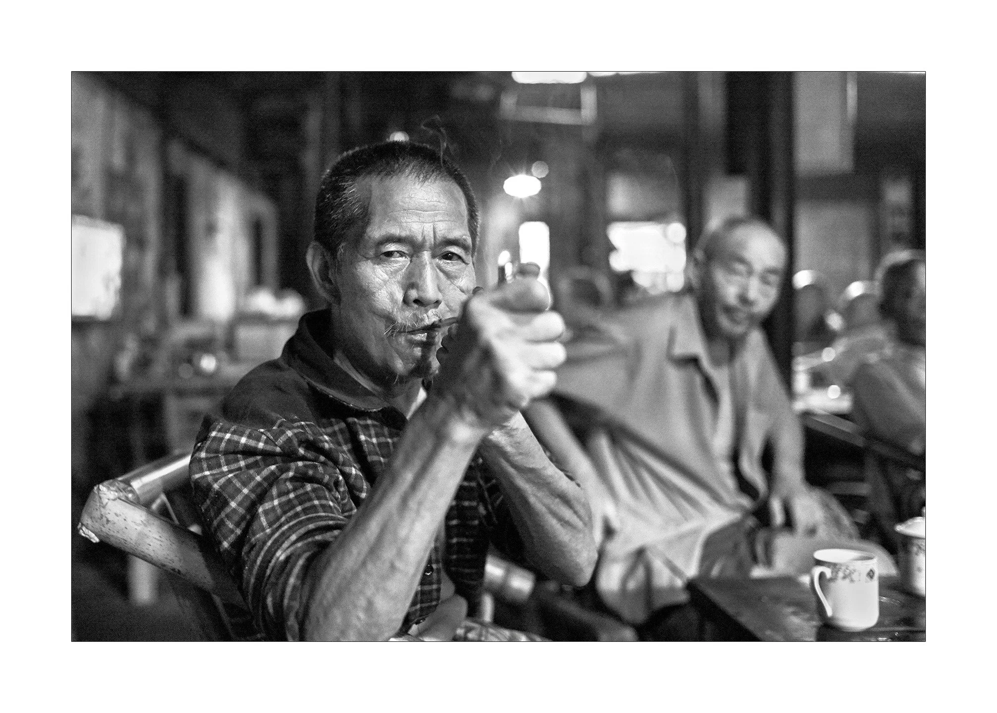 Guanyin Pavillion Tea House Pengzhen.
Chengdu, Sichuan, China 2018

#Leica 
#LeicaMP240
#35mmSummilux 
#sichuan
#guanyinpavillion
#chengdu