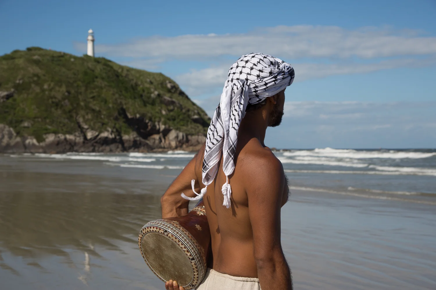 The lighthouse and the wanderer