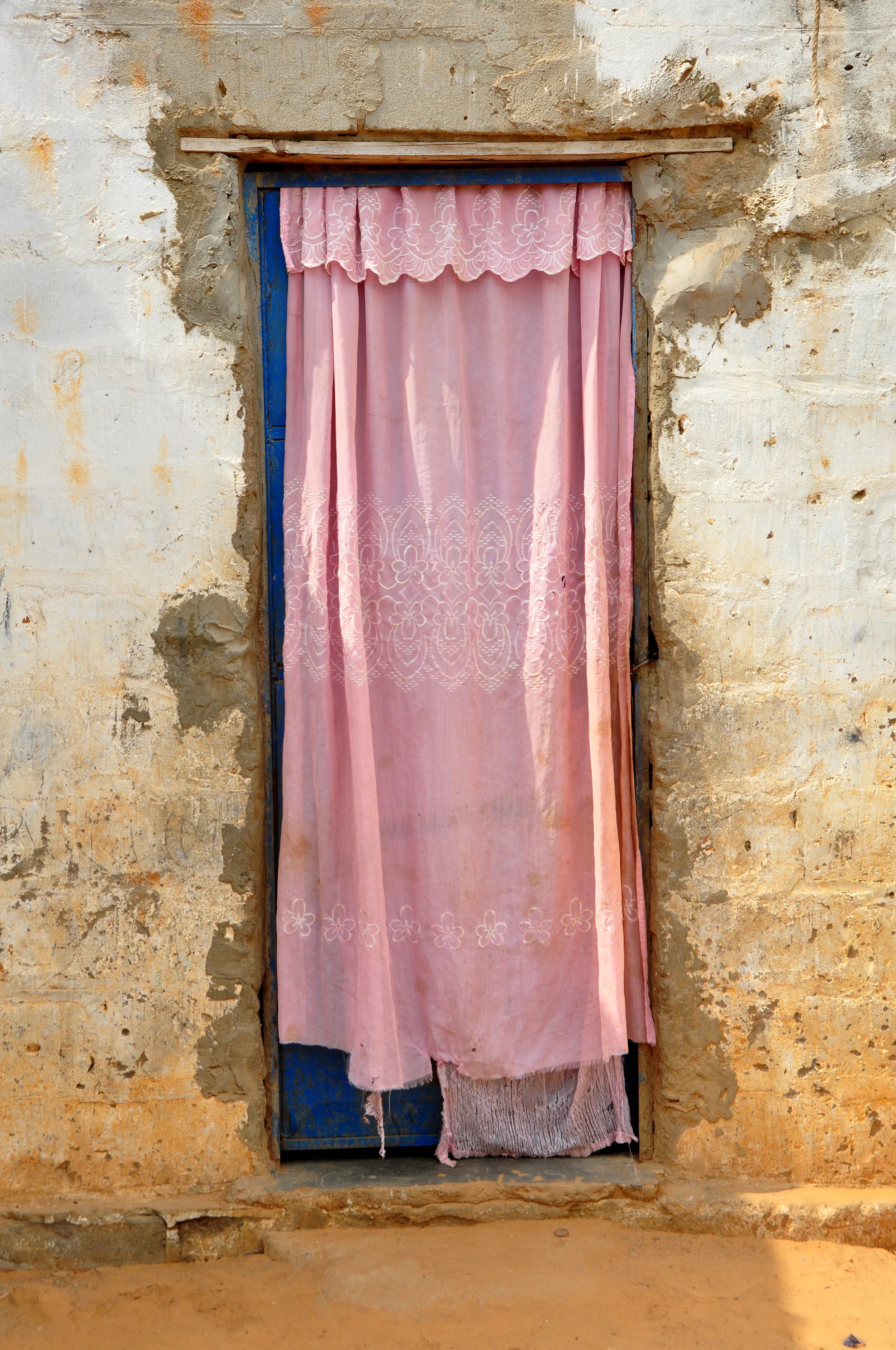 PINK CURTAIN.jpg