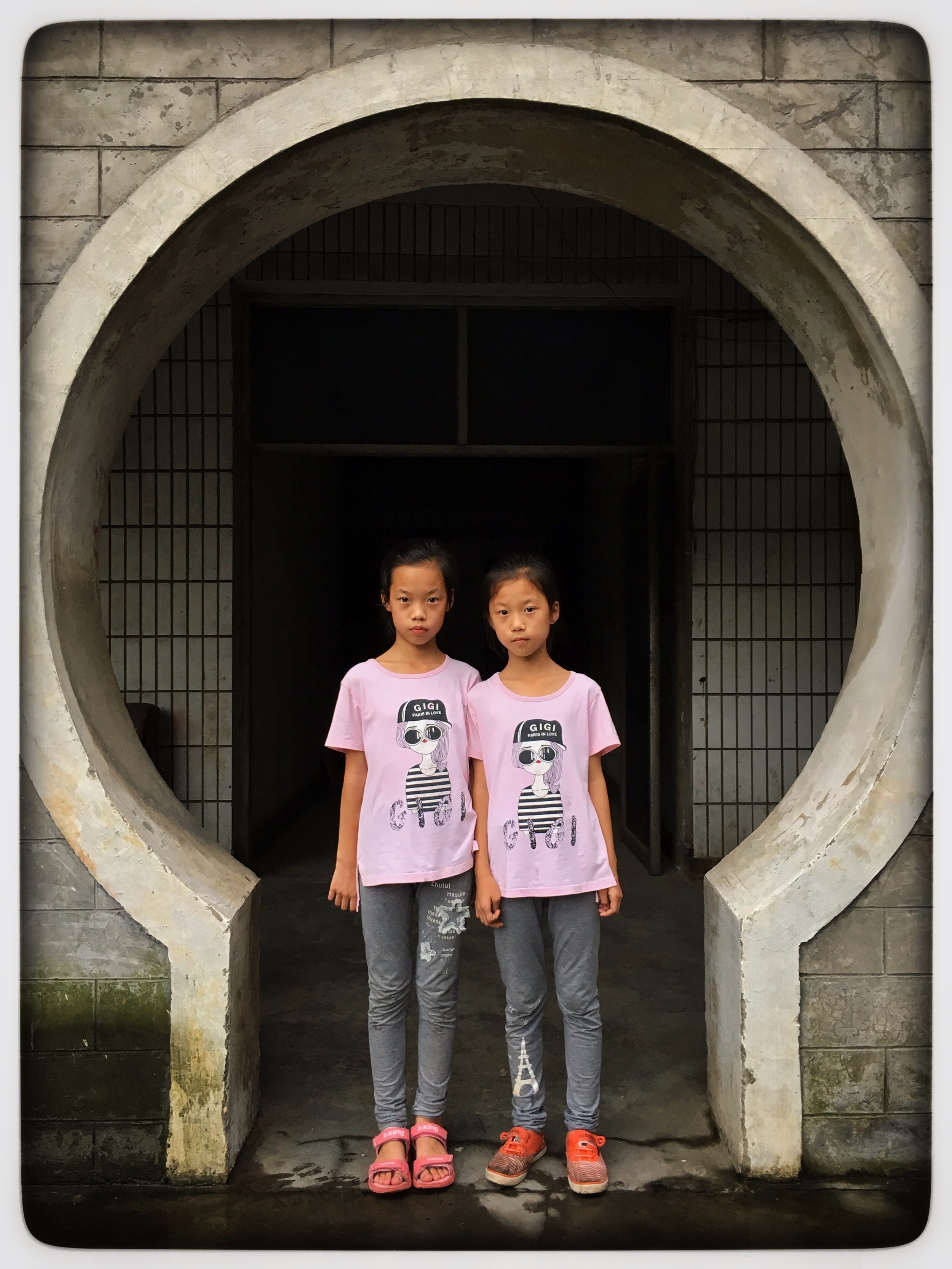  Jingzhou twins1 