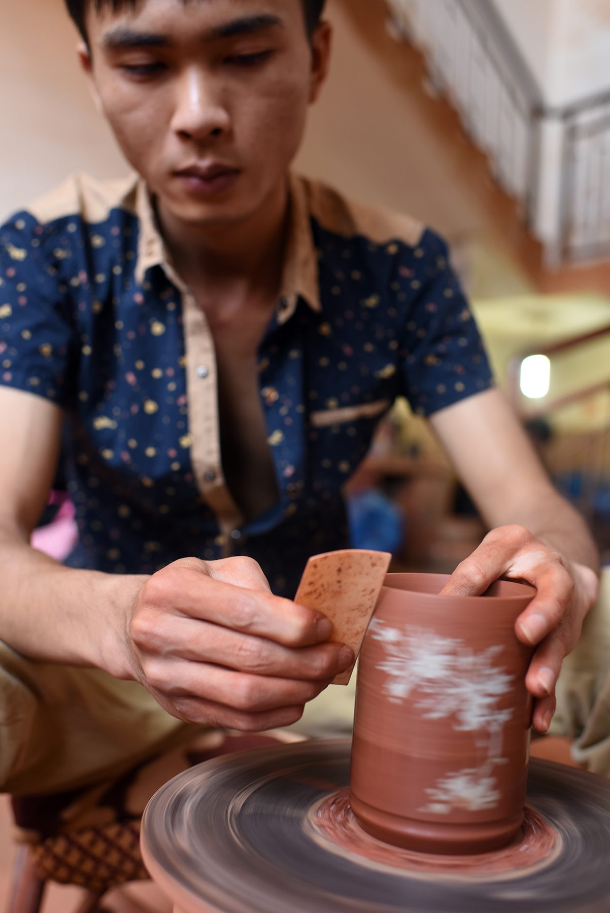  Purple pottery apprentice, Jianshui 