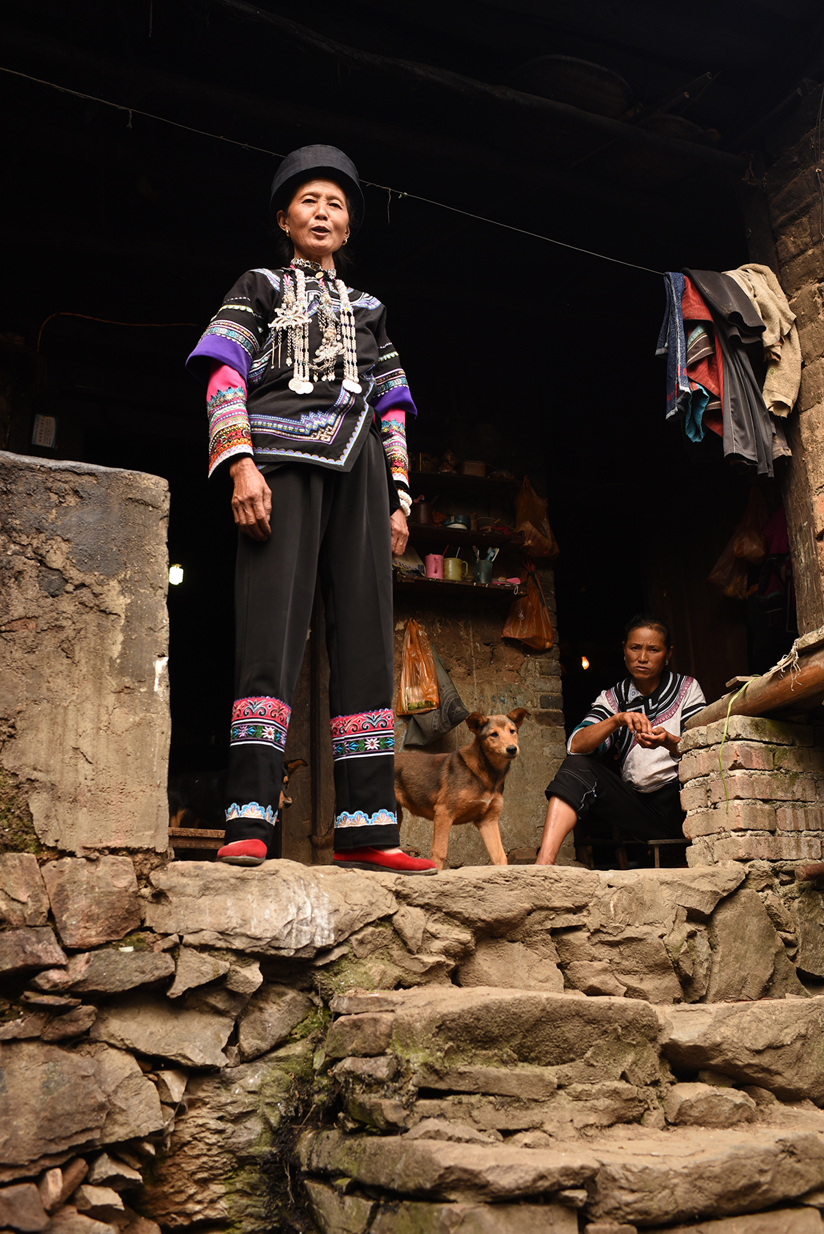  Li Apang, inheritor of Yi Lezuo traditional dance. Dieshi village, Yunnan, 2017. 