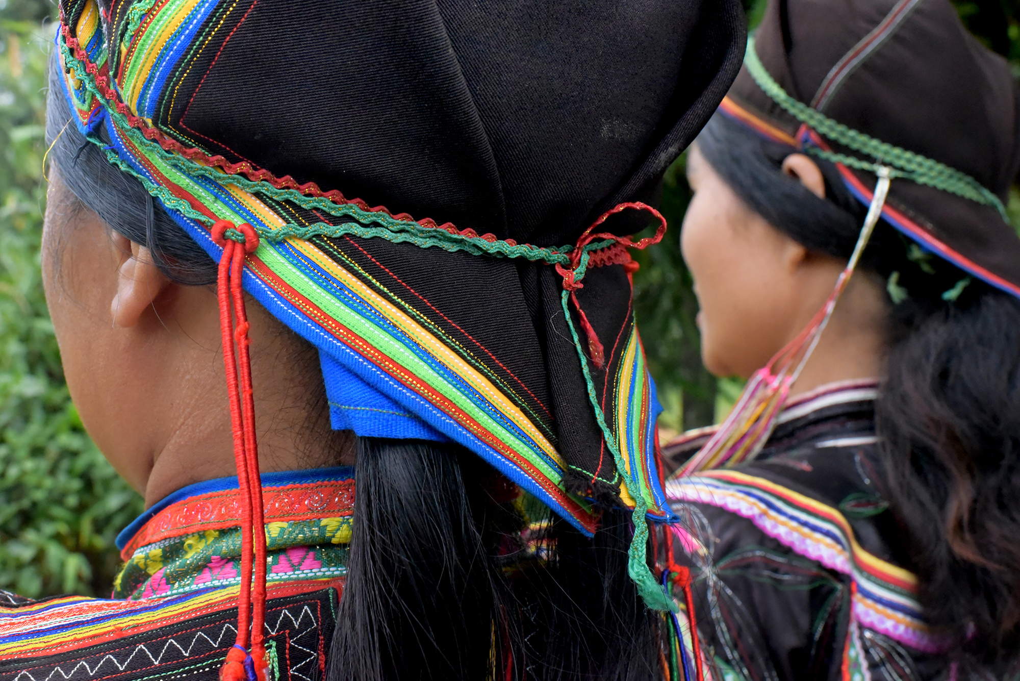  Zong Shan dance and costume design. Hani people, Yangjie village 