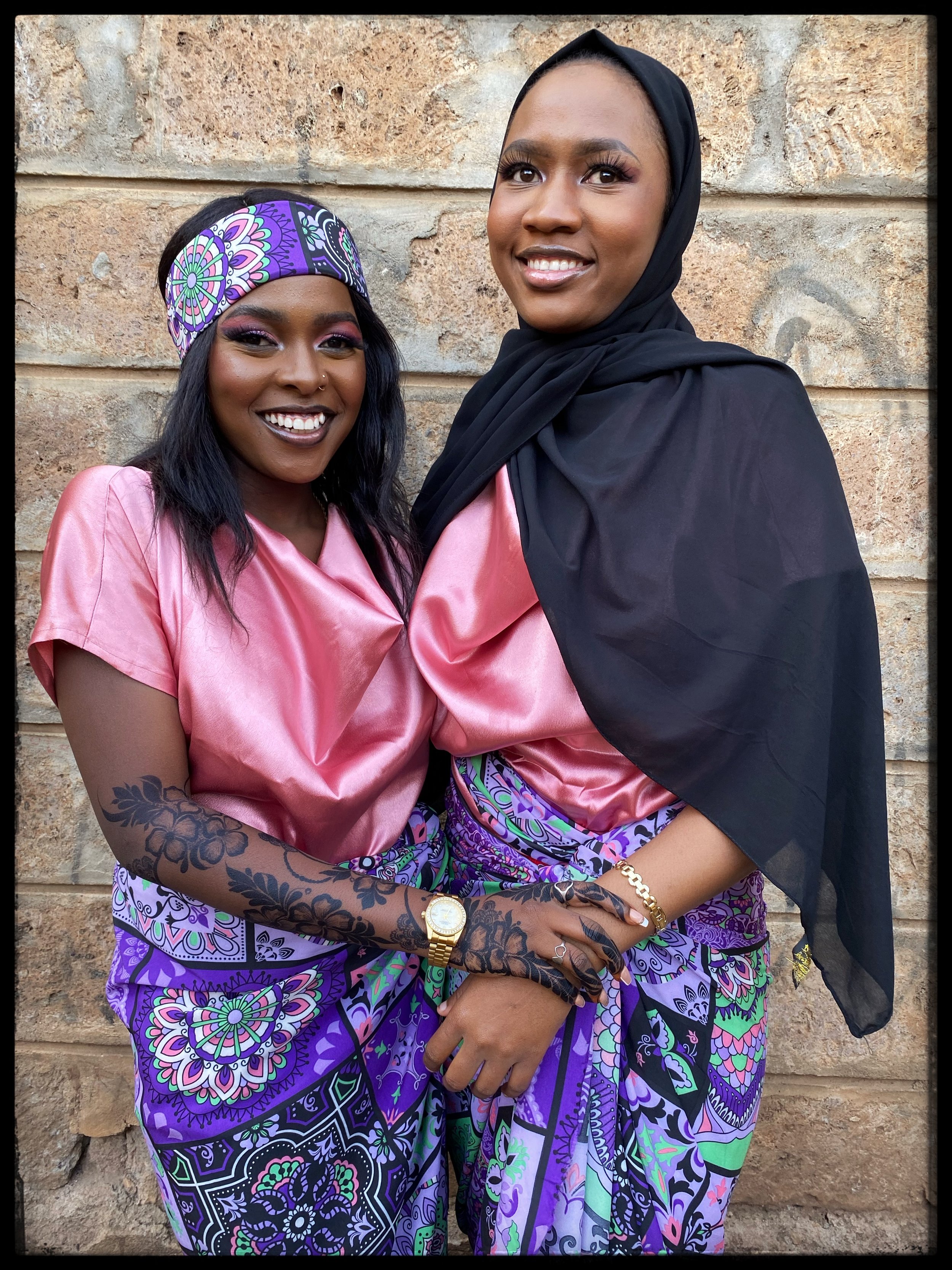 Nubian wedding guests, Kibera