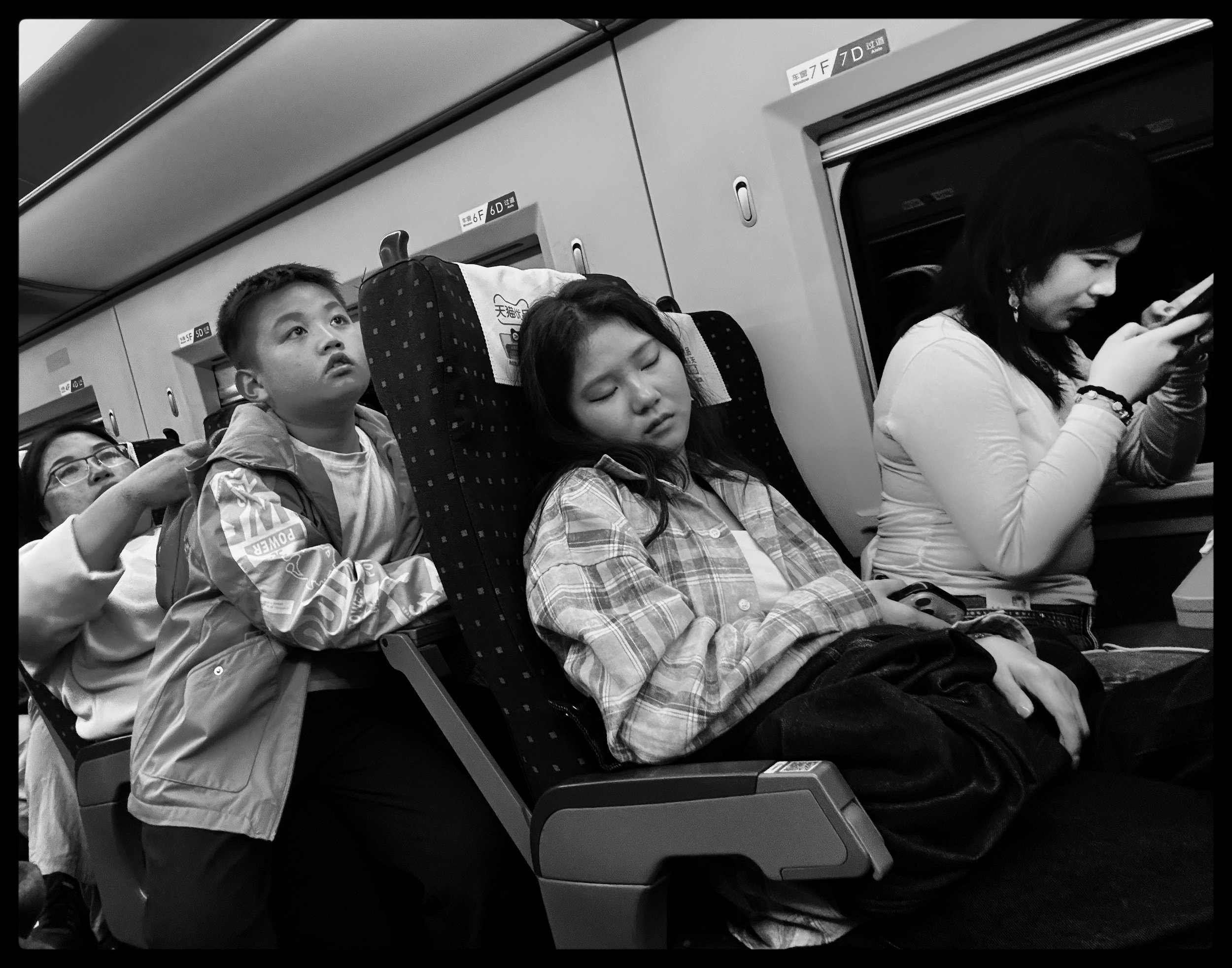  High speed train  