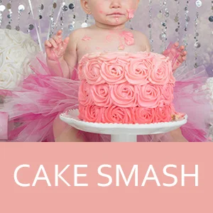 Cake smash (1 year old in studio or in home lifestyle)