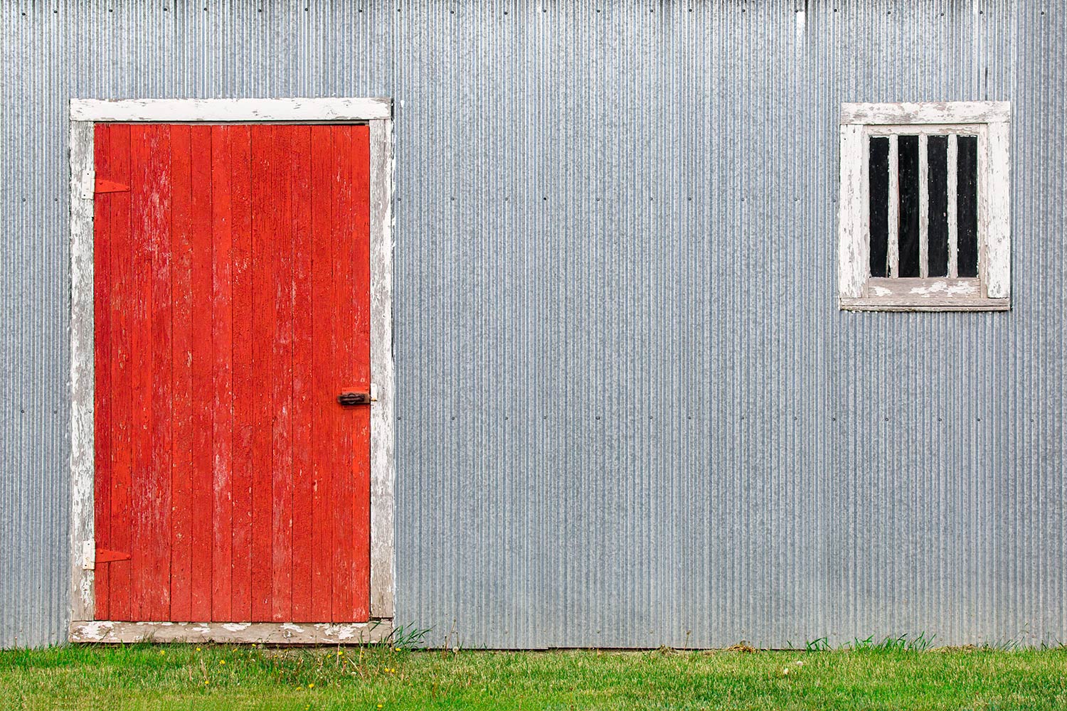 Red Door, Silver Wall