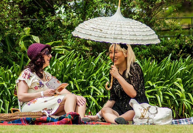 lace ladies 2.jpg