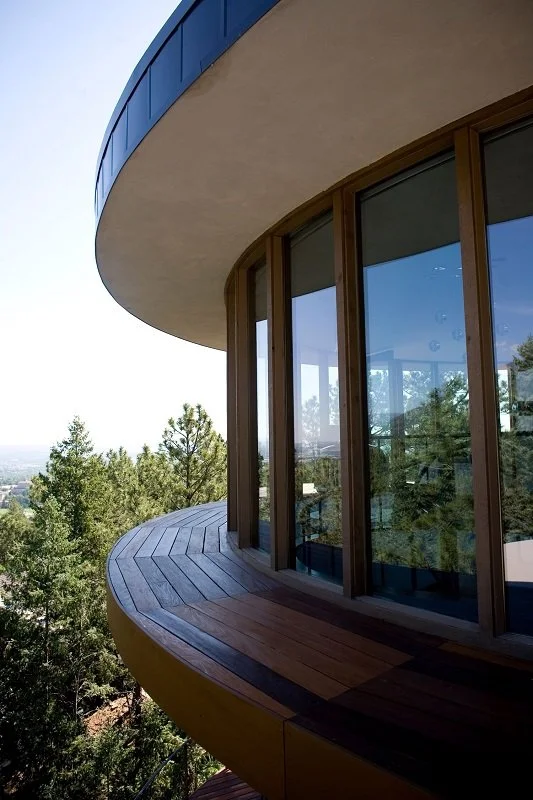 round_house_02.jpg