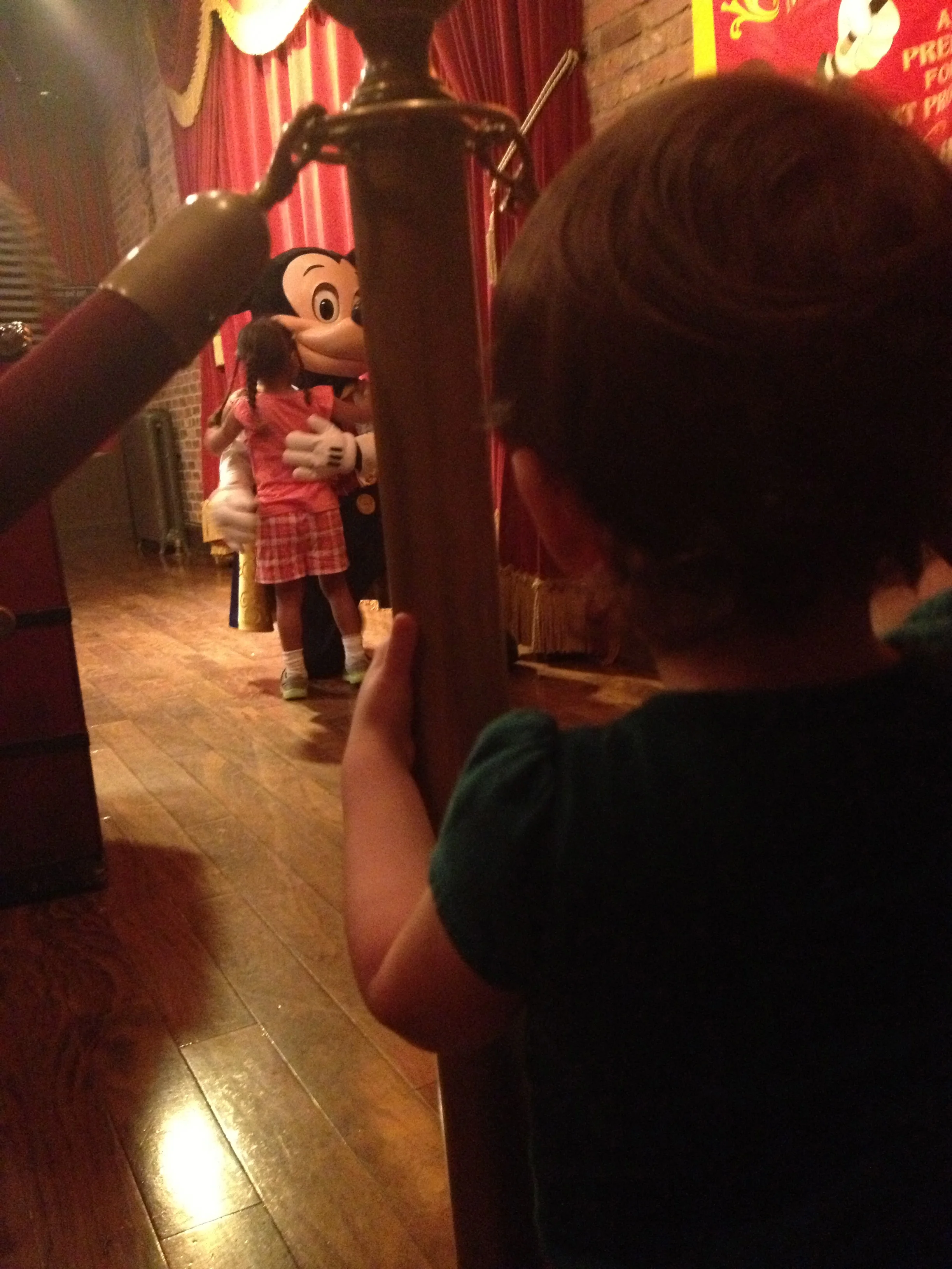 *gasp* MICKEY!