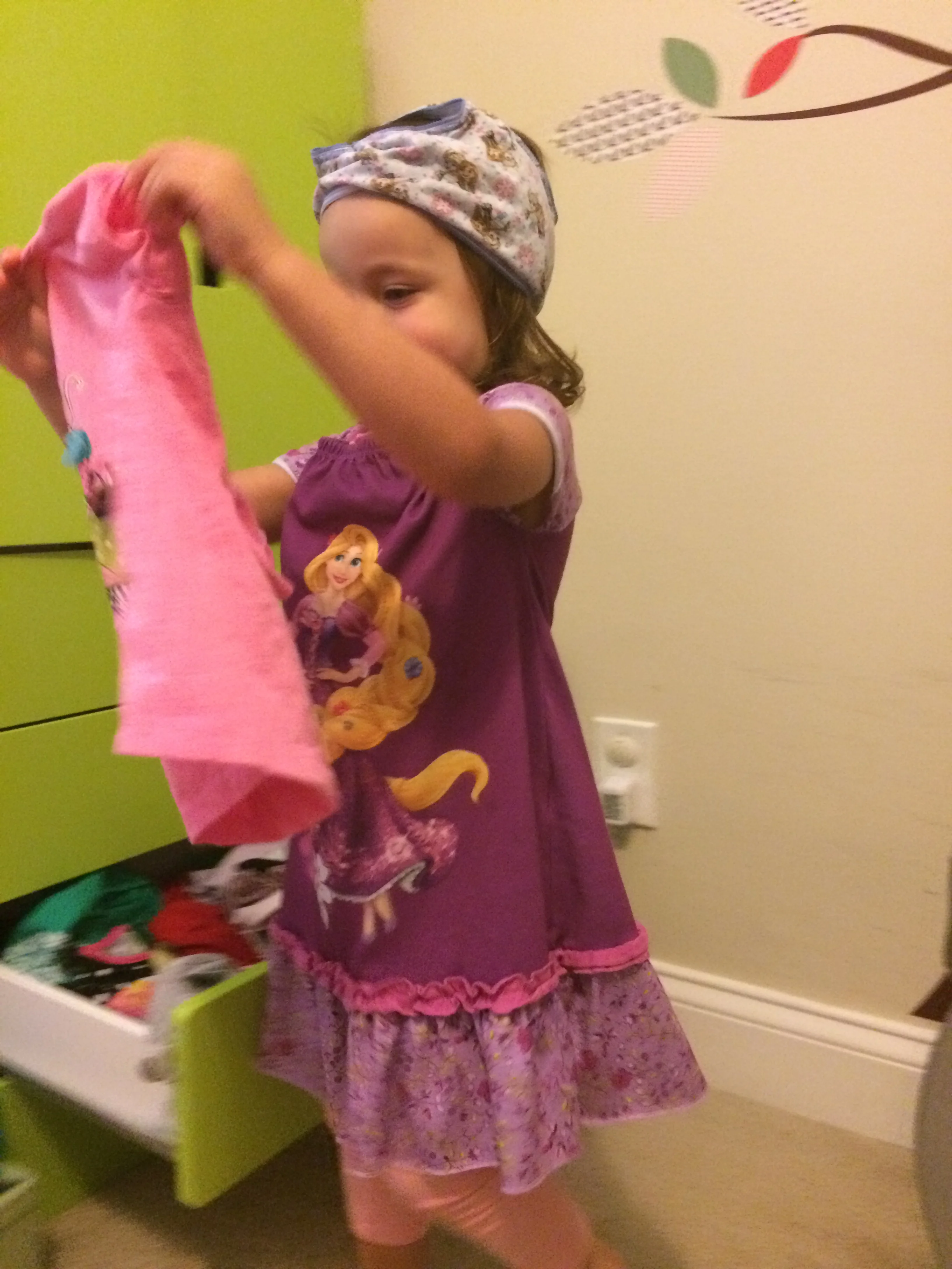 "I go show Daddy"