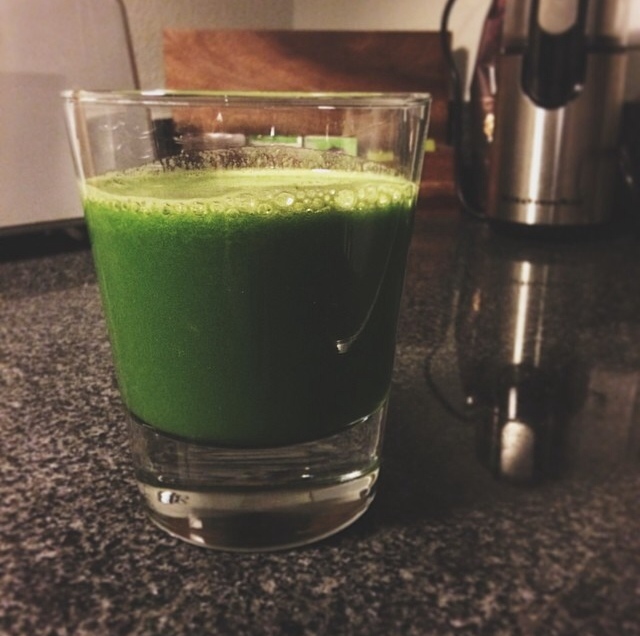 GREEN AID 4 apples 3 stalks of celery (11-12" long) 2 kale leaves (8-12") 1 lemon (unpeeled or peeled) 4 cups of spinach 1 handful of Italian parsley 1.5 thumbs of ginger Green Aid has so many health benefits! I started making it for its help with alleviating depression, reducing inflammation, bone protection, and the prevention of numerous cancers and degenerative diseases. I can report that it has notably helped me with mood stabilizing and reducing joint pain.