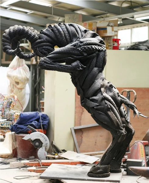 Sculptures from Recycled Tires—Yong Ho Ji