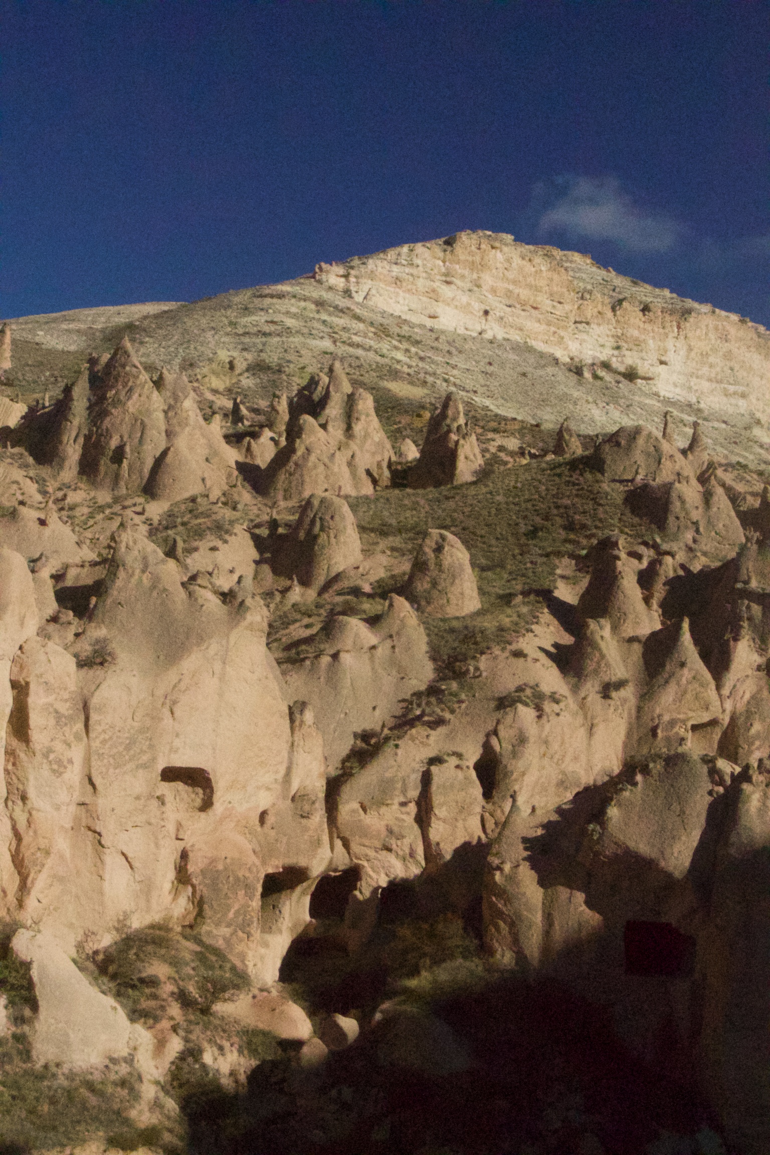 cappadocia-ontheground 10.jpg