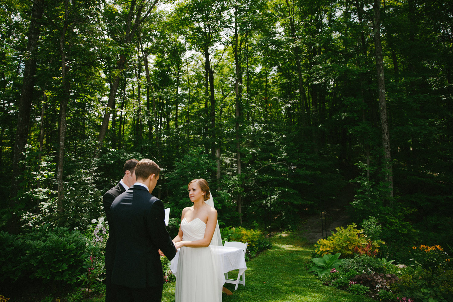 084-IntimateQuebecGardenWedding.jpg