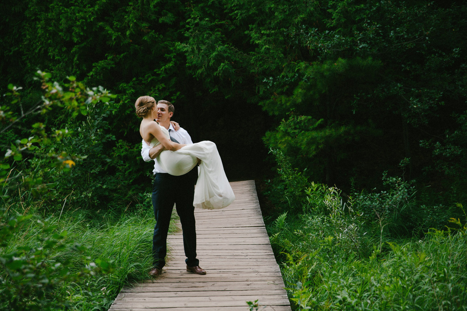 163-IntimateQuebecGardenWedding.jpg