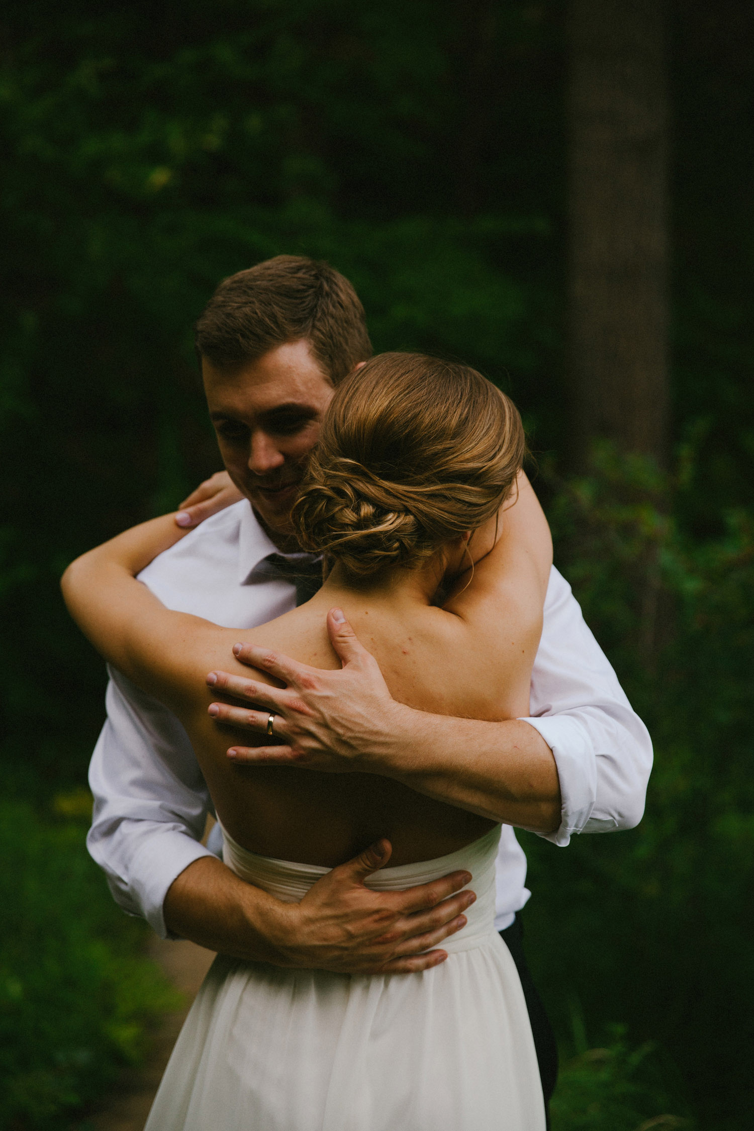 172-IntimateQuebecGardenWedding.jpg