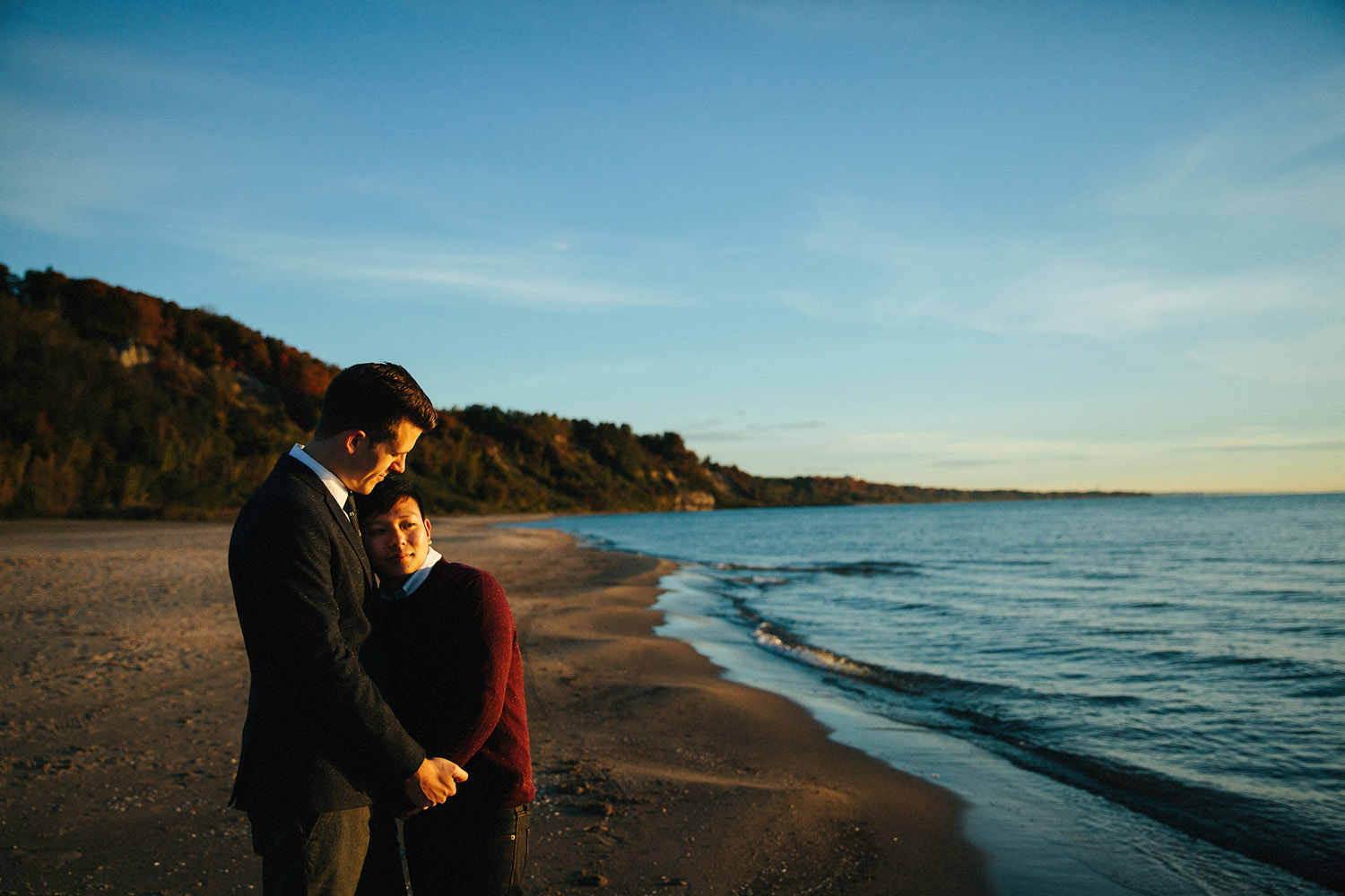 015-SunriseScarboroughBluffsEngagement.jpg