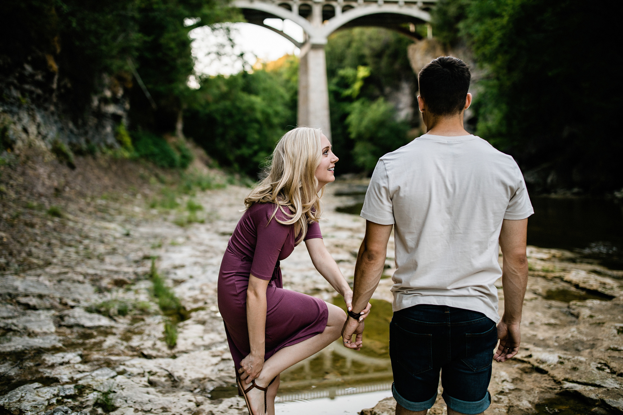 240-romantic-summer-elora-gorge-sunset-engagement-session.jpg