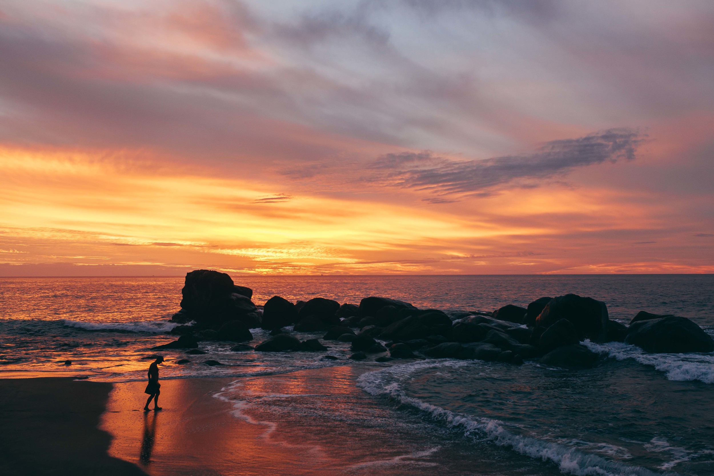 MexicoSunset_silhouette-1.jpg