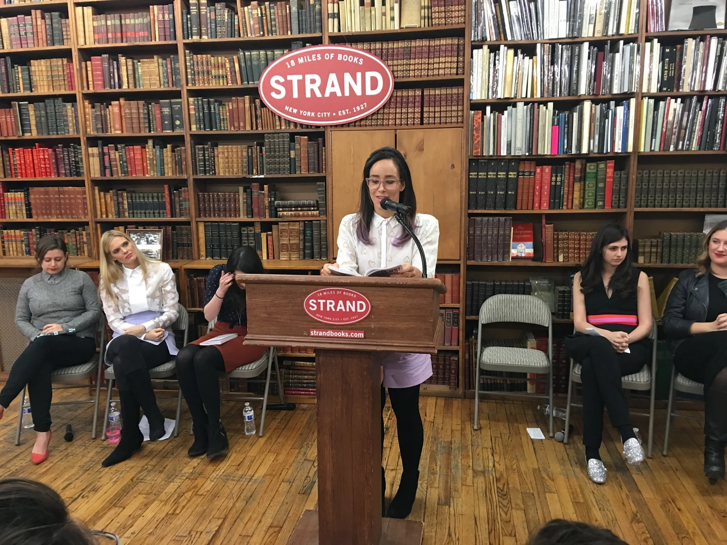 Gallery — Laura Lane