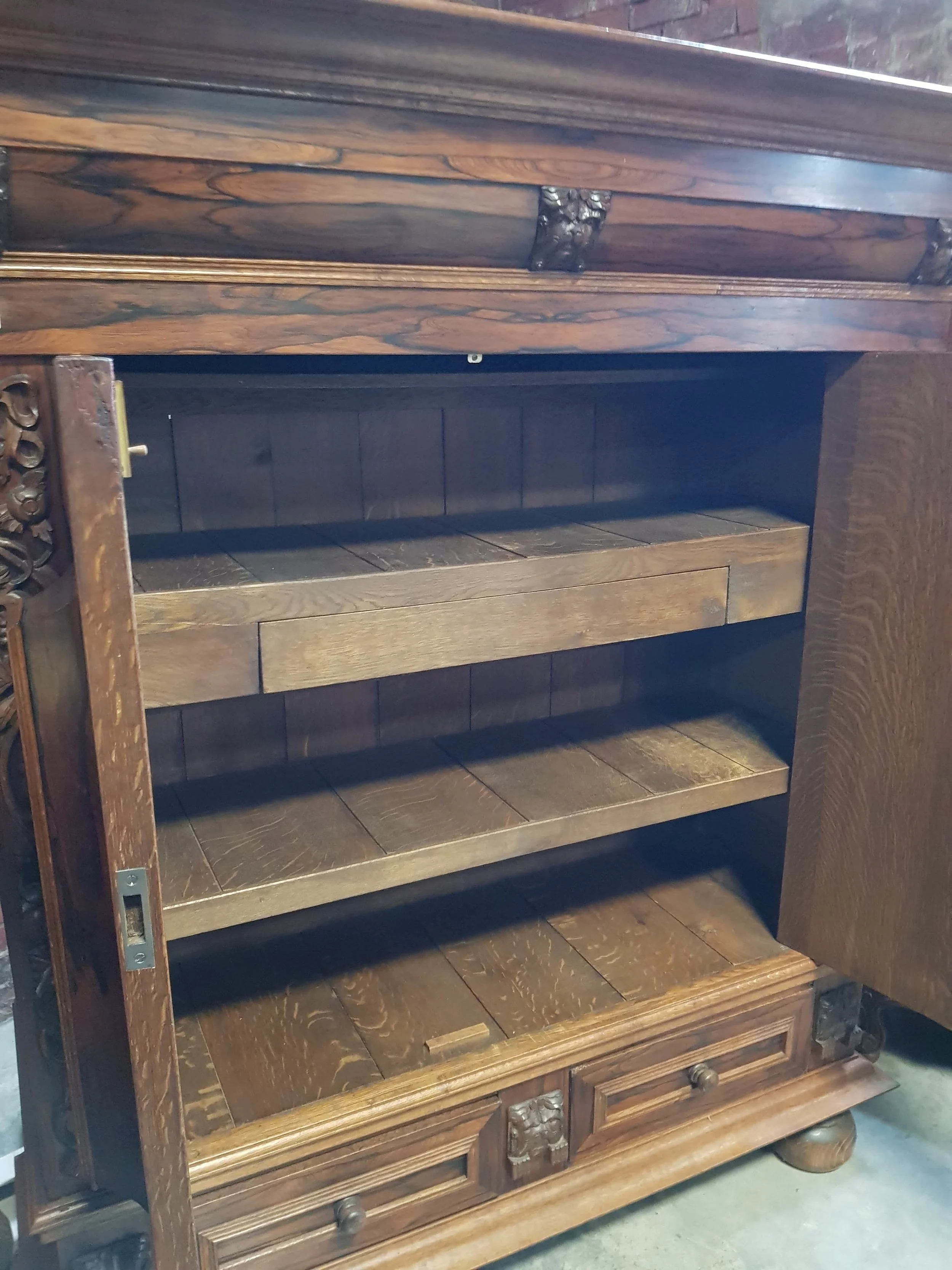 Just what is a Dutch pillow — Europa Antiques