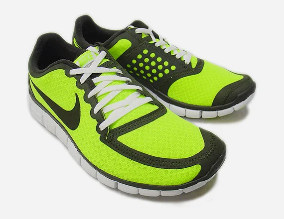 nike-free-50-v4-black-electrolime-01.jpg