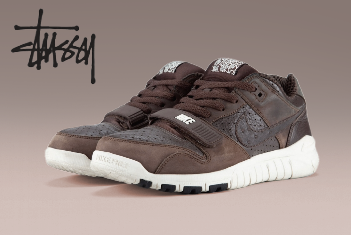 stussy+trainer+brownLogo.png