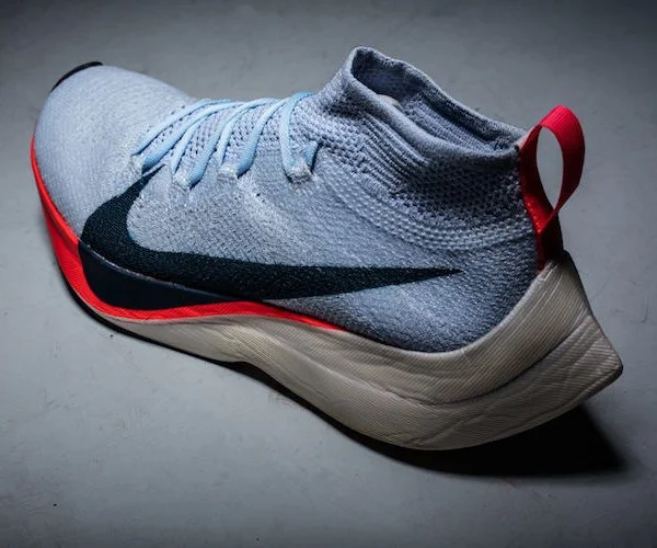 vaporfly elite 3 quarter.jpg