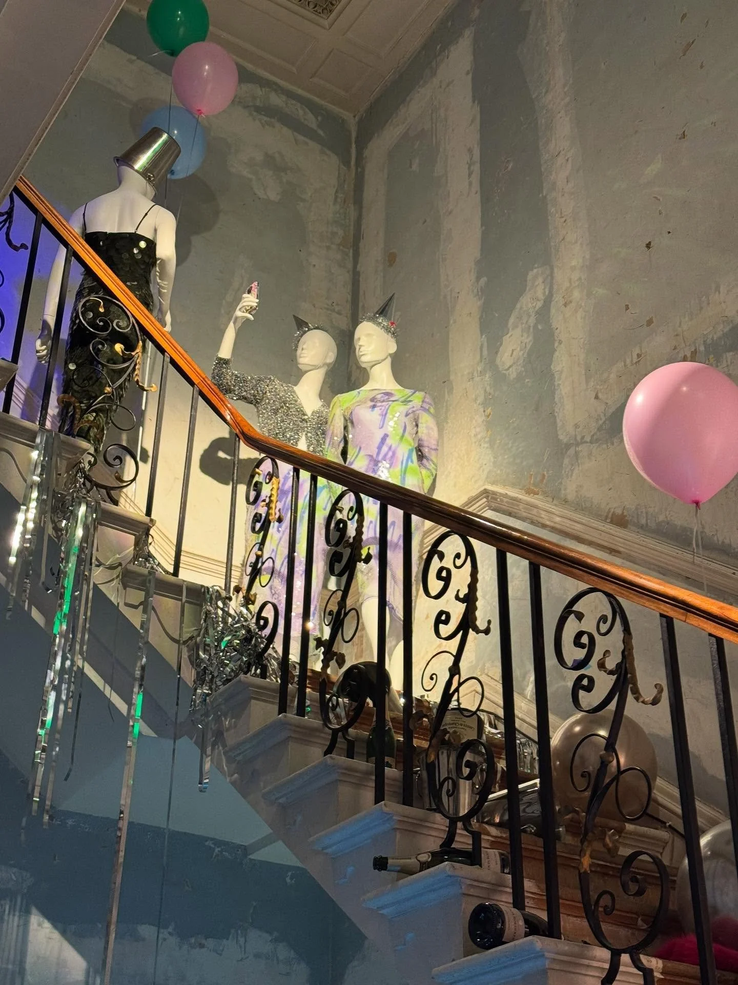 🍾🎉🎈Rowdy Mannequins Debenhams x Ashish party hosted by Kim Cattrell set design by me #andrewtomlinson @gabrielamoussaieff