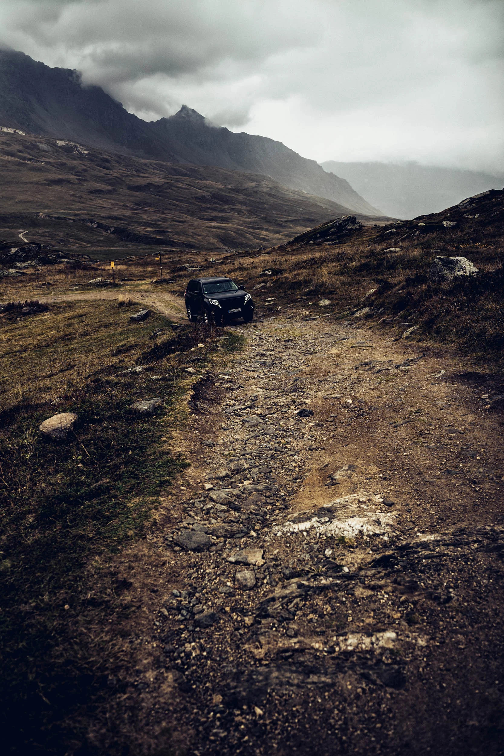 2019_Korbinian_Seifert_toyota_landcruiser_automotive_offroad_011.jpg