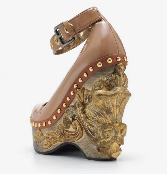 2006: Miu Miu, Cammeo Baroque, leather wedge.